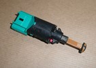 Włącznik świateł stopu Citroen C2 C3 C4 Peugeot 207 301