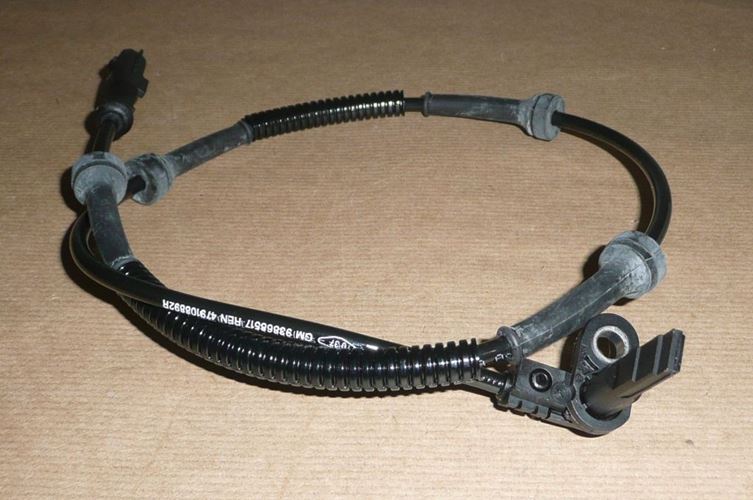 Czujnik ABS Renault Trafic III przód