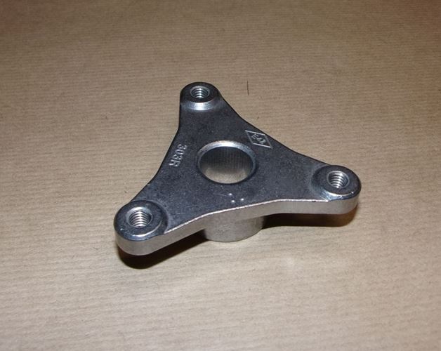 Piasta koła pompy wspomagania układu kierowniczego wał 15 mm