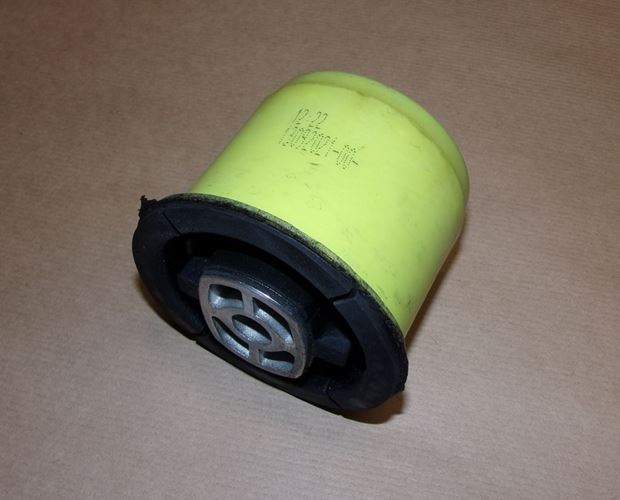 Tuleja tylnej belki Citroen C3 II DS3 Peugeot 208