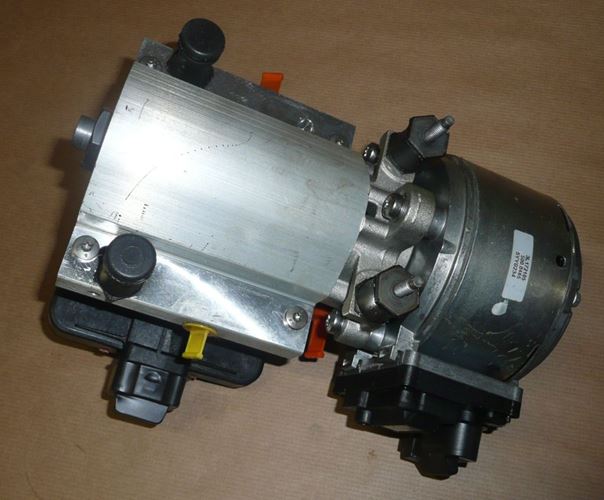 Pompa hydrauliczna Citroen C5 III 2.2 Hdi