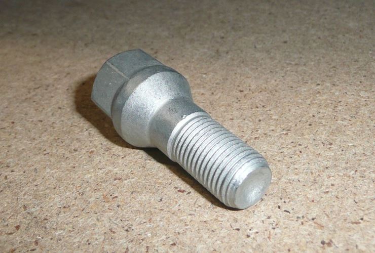 Śruba koła 12 mm Peugeot Citroen