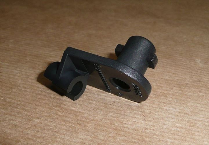 Spinka korektora siły hamowania Dacia Duster