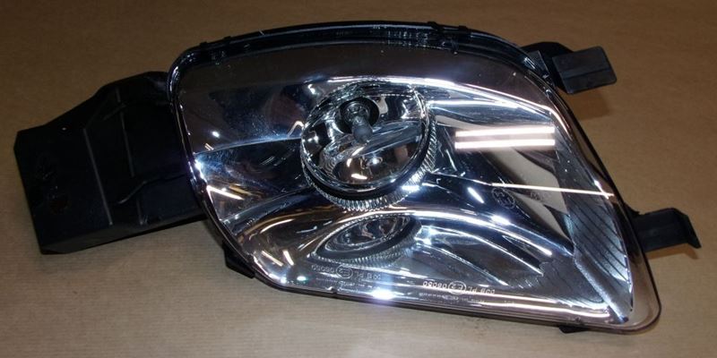 Lampa przeciwmgłowa Peugeot 308 lewa