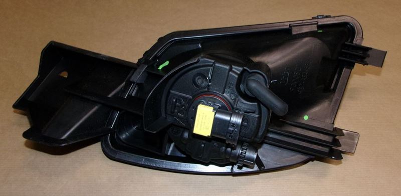 Lampa przeciwmgłowa Peugeot 308 lewa