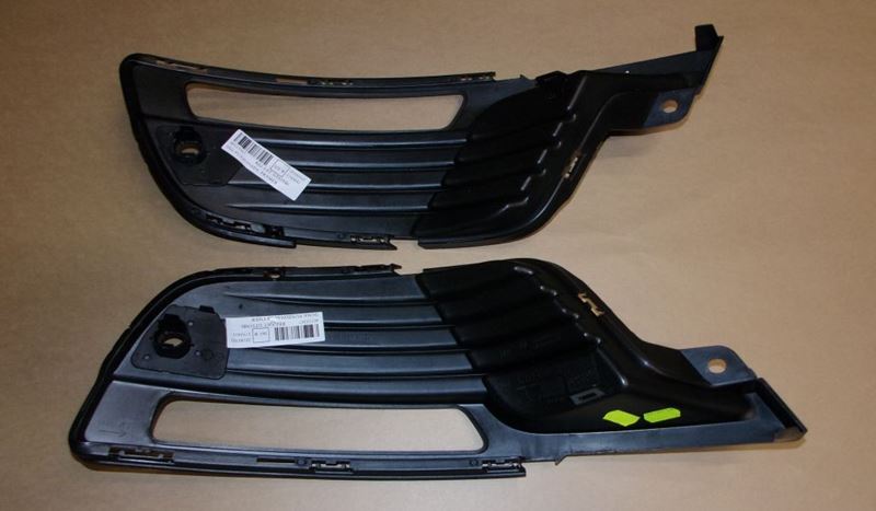 Ramki halogenu Renault Megane III GT kpl.