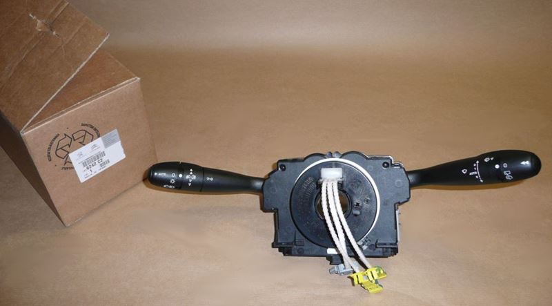 Przełącznik zespolony Peugeot 206 Partner