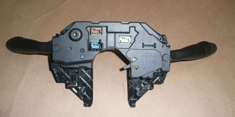 Przełącznik zespolony Citroen C5 III