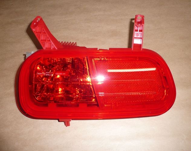 Lampa przeciwmgłowa Peugeot 5008 lewa tył