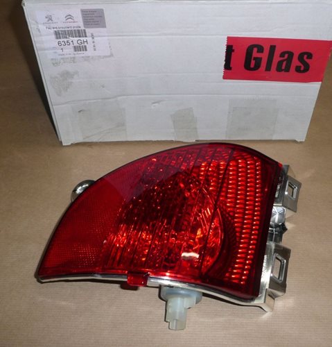 Lampa przeciwmgłowa Citroen C3 Aircross tył prawa