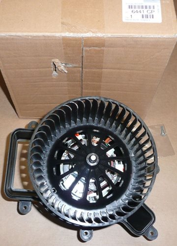 Dmuchawa wentylator nagrzewnicy Citroen DS5 Peugeot 3008 5008 09>