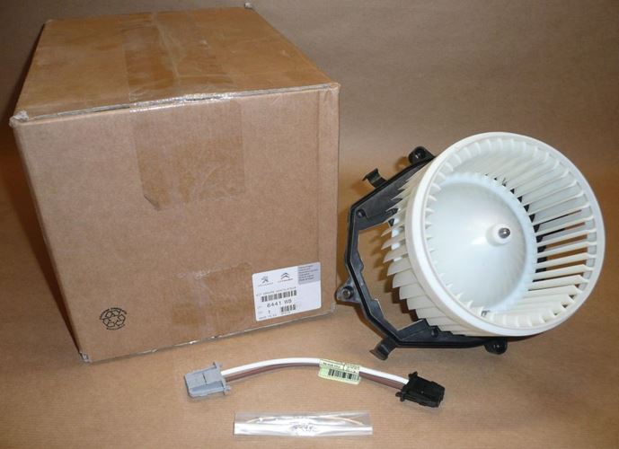 Dmuchawa wentylator nagrzewnicy Citroen Berlingo Citroen C4 Picasso 07>