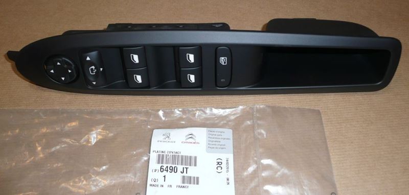Przycisk podnoszenia i opuszczania szyb Citroen C4 II Ds4