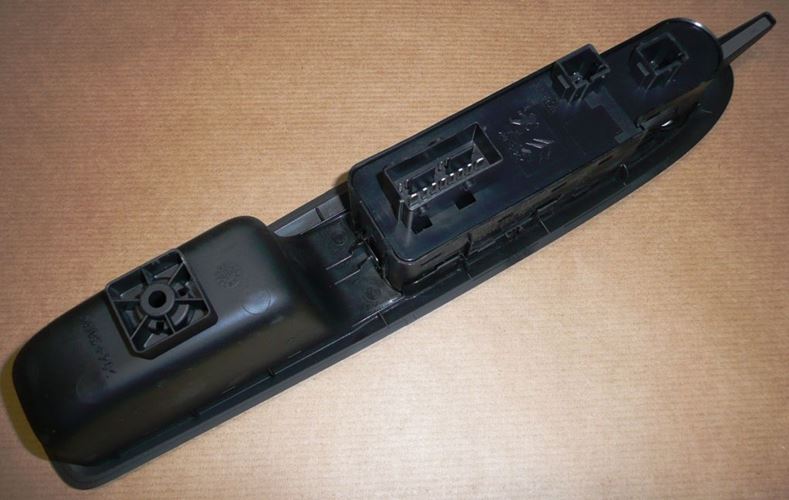 Przycisk podnoszenia i opuszczania szyb Citroen C4 II Ds4