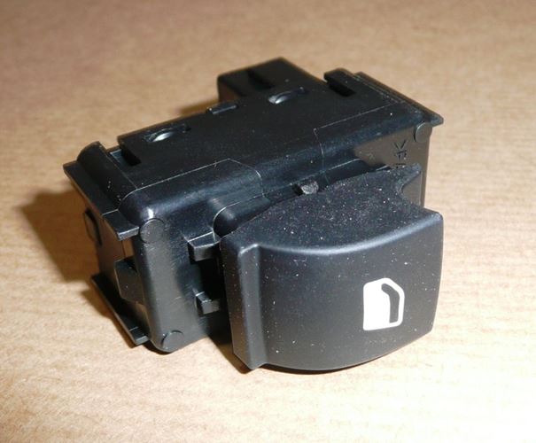 Przycisk podnoszenia i opuszczania szyb Citroen C4 II