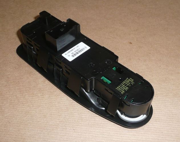 Przycisk podnoszenia i opuszczania szyb Citroen Jumpy III 08>