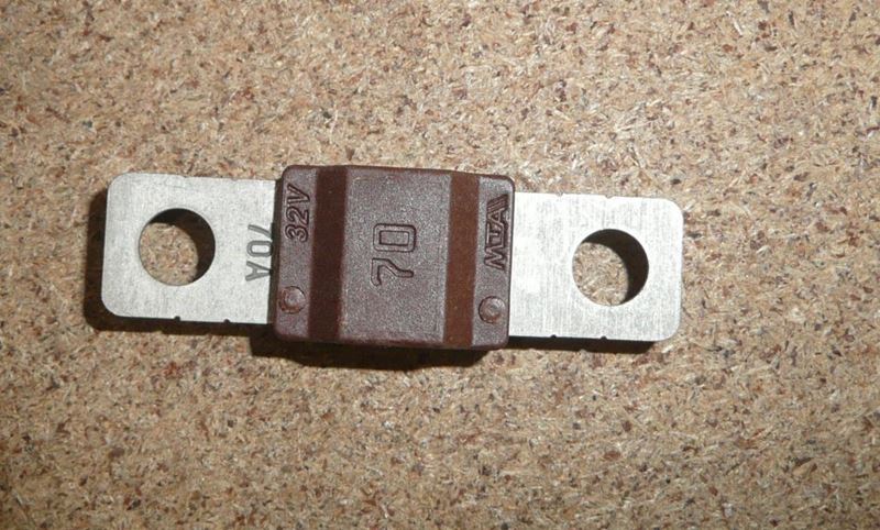 Bezpiecznik 70 A Renault C5 III