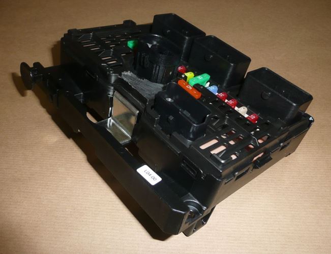 Skrzynka bezpieczników Citroen C4 Peugeot 307