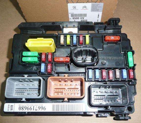 Skrzynka bezpieczników Citroen C2 C3 Peugeot 207 1007