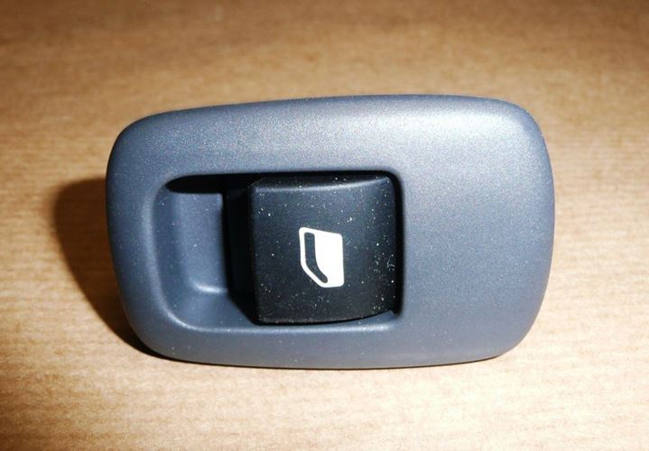 Przycisk podnoszenia i opuszczania szyb Citroen C5 II