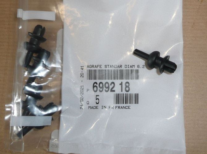 Śruba linki tylnej półki Citroen C3 II