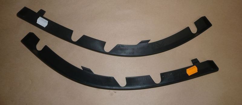 Listwa zderzaka Citroen Xsara Picasso przód