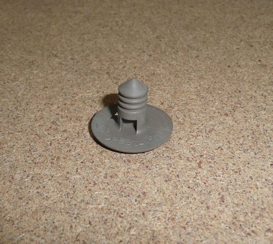 =7568.H0 - ZMIANA REF.