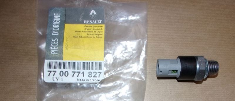 Czujnik ciśnienia oleju Renault Megane II 1.9 Dci