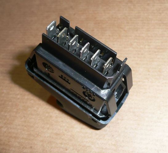 Przycisk podnoszenia i opuszczania szyb Renault Kangoo 6 pin