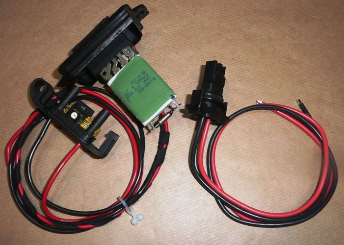 Opornik dmuchawy Renault Clio III