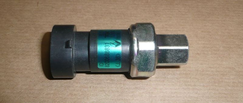 Czujnik ciśnienia klimatyzacji Renault Clio II Megane I