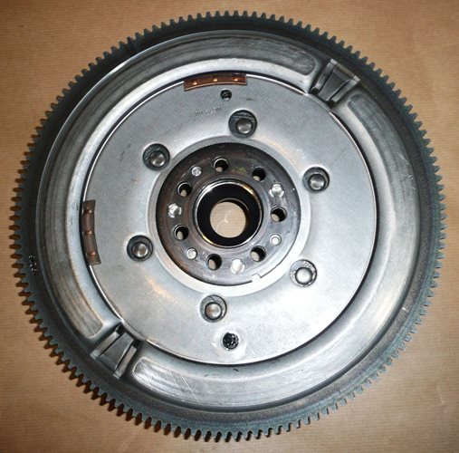 Koło dwumasowe Renault Megane III 1.9 Dci