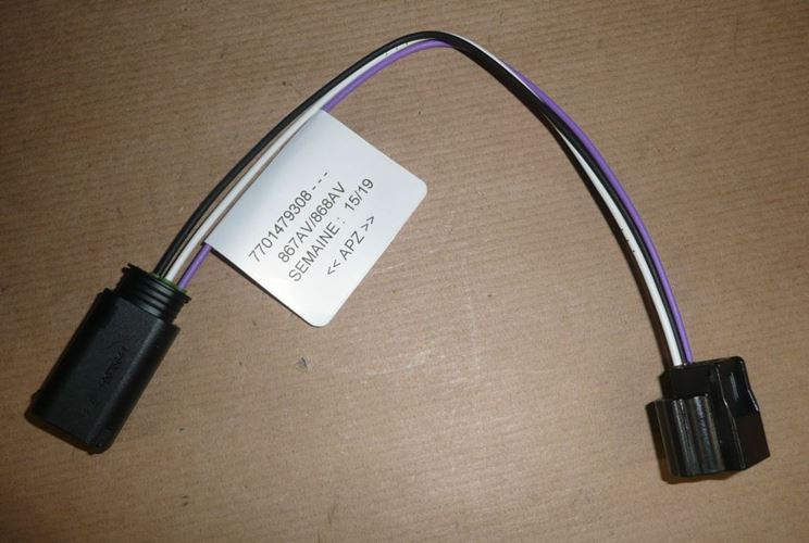 Wtyczka do lampy Renault Trafic II