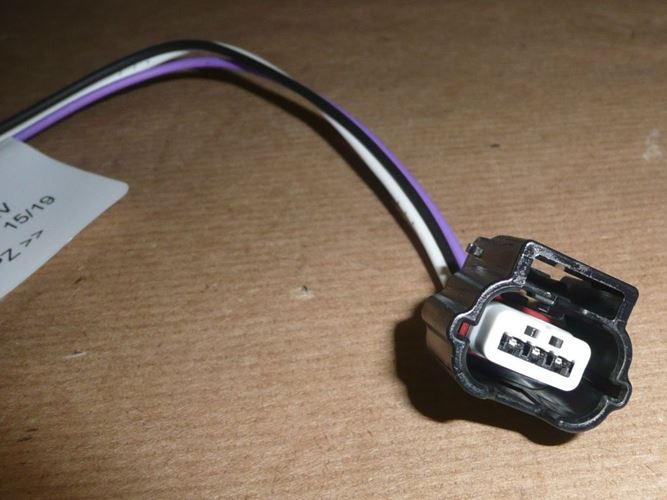 Wtyczka do lampy Renault Trafic II