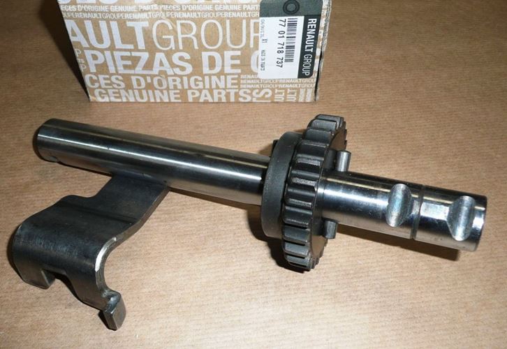 Wałek skrzyni biegów Renault Kangoo Laguna JC