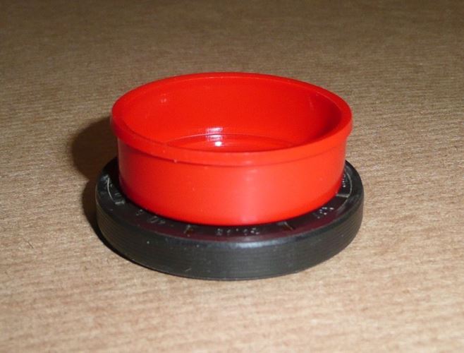 Uszczelniacz wałka sprężarki Renault Laguna II 1.8