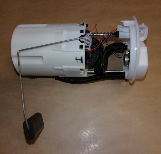 Pompa paliwa kompletna Renault Laguna II 01>