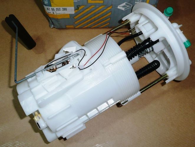 Obudowa pompy paliwa komplet Renault Trafic II