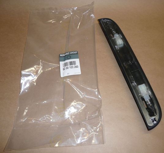 Lampa tablicy rejestracyjnej Renault Kangoo klapa