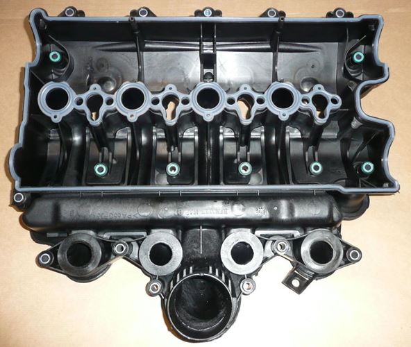 Pokrywa zaworów Renault Master II 2.5 Dci
