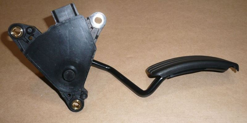 Potencjometr pedału gazu Renault Scenic II