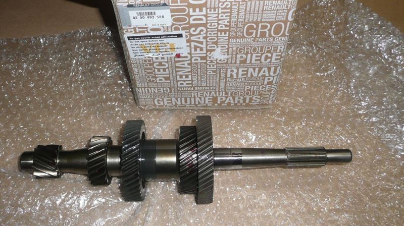 Wałek główny skrzyni Renault Master II