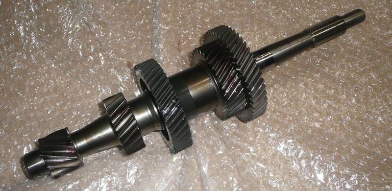 Wałek główny skrzyni Renault Master II