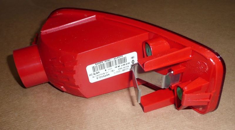 Lampa przeciwmgłowa Renault Clio III kombi prawa tył