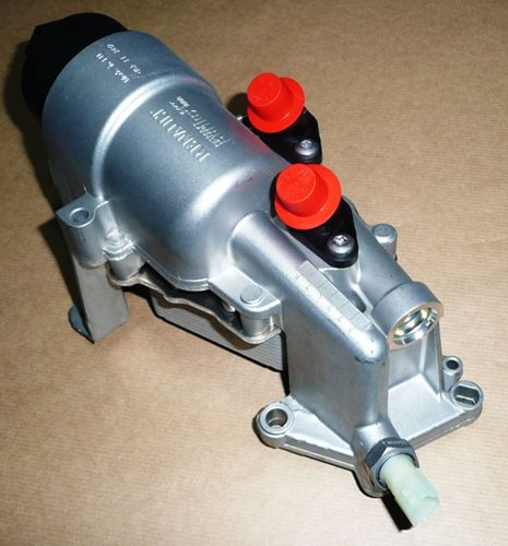 Wspornik filtra oleju Renault Master 2.5 Dci
