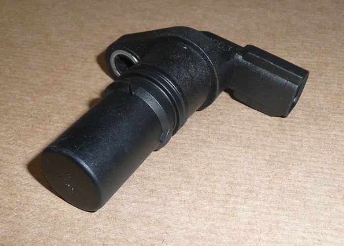 Czujnik położenia wału korbowego Renault Clio III 1.5 Dci