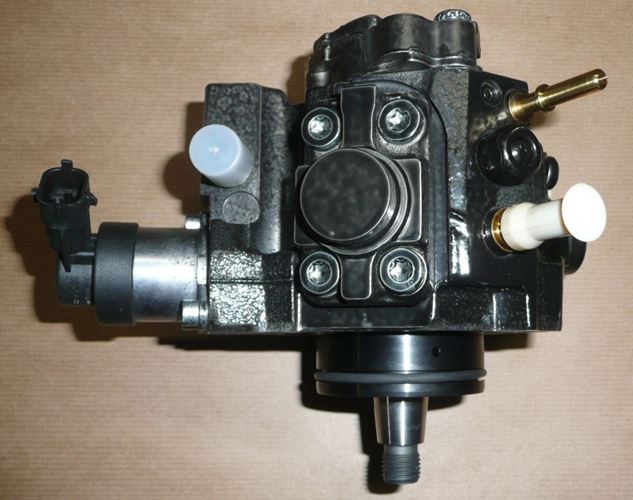 Pompa wtryskowa Renault Megane II III 2.0 Dci