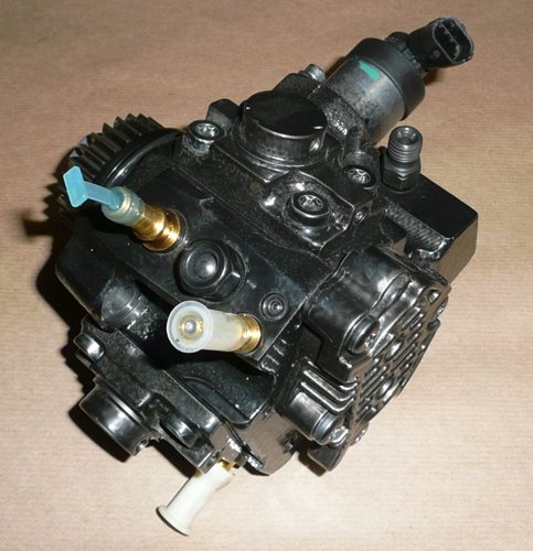 Pompa wtryskowa Renault Master III 2.3 Dci