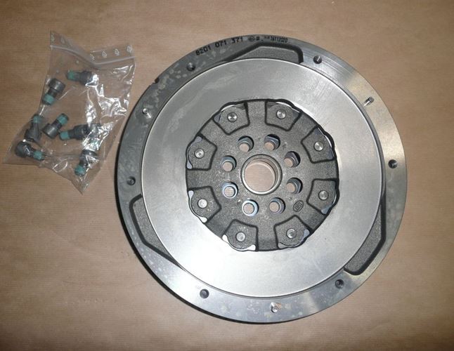 Koło dwumasowe Renault Laguna III 2.0 Dci