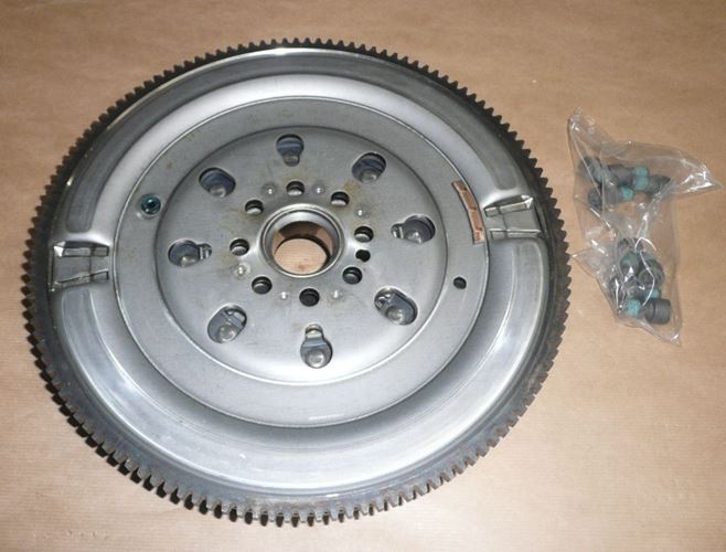 Koło dwumasowe Renault Laguna III 2.0 Dci